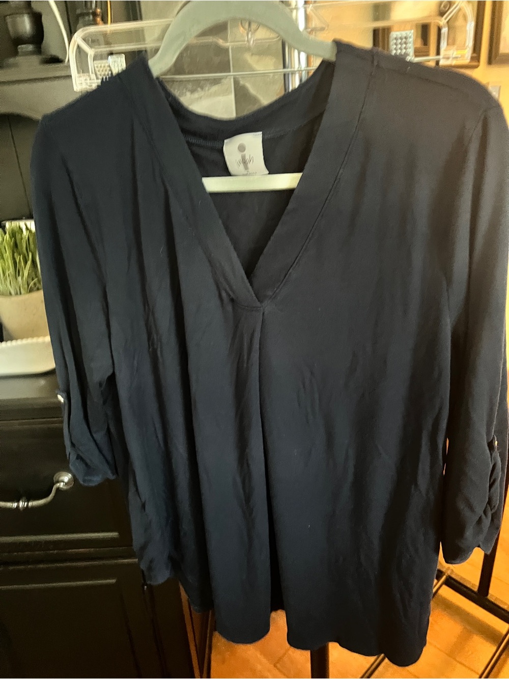 Relaxed V-Neck Tunic Top in Navy - Women's Roll-Sleeve